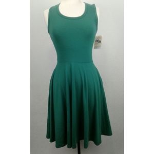 NWT LulaRoe Nicki sleeveless Dress size XS